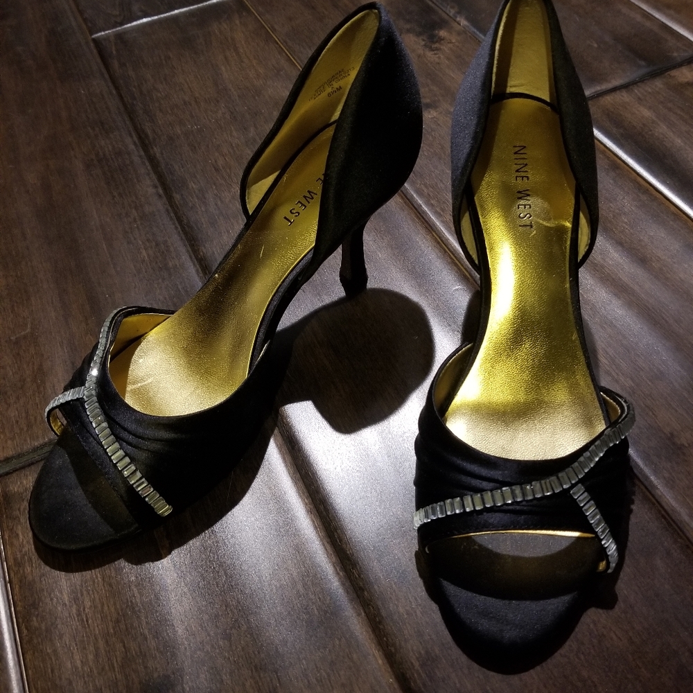 Beautiful black heels